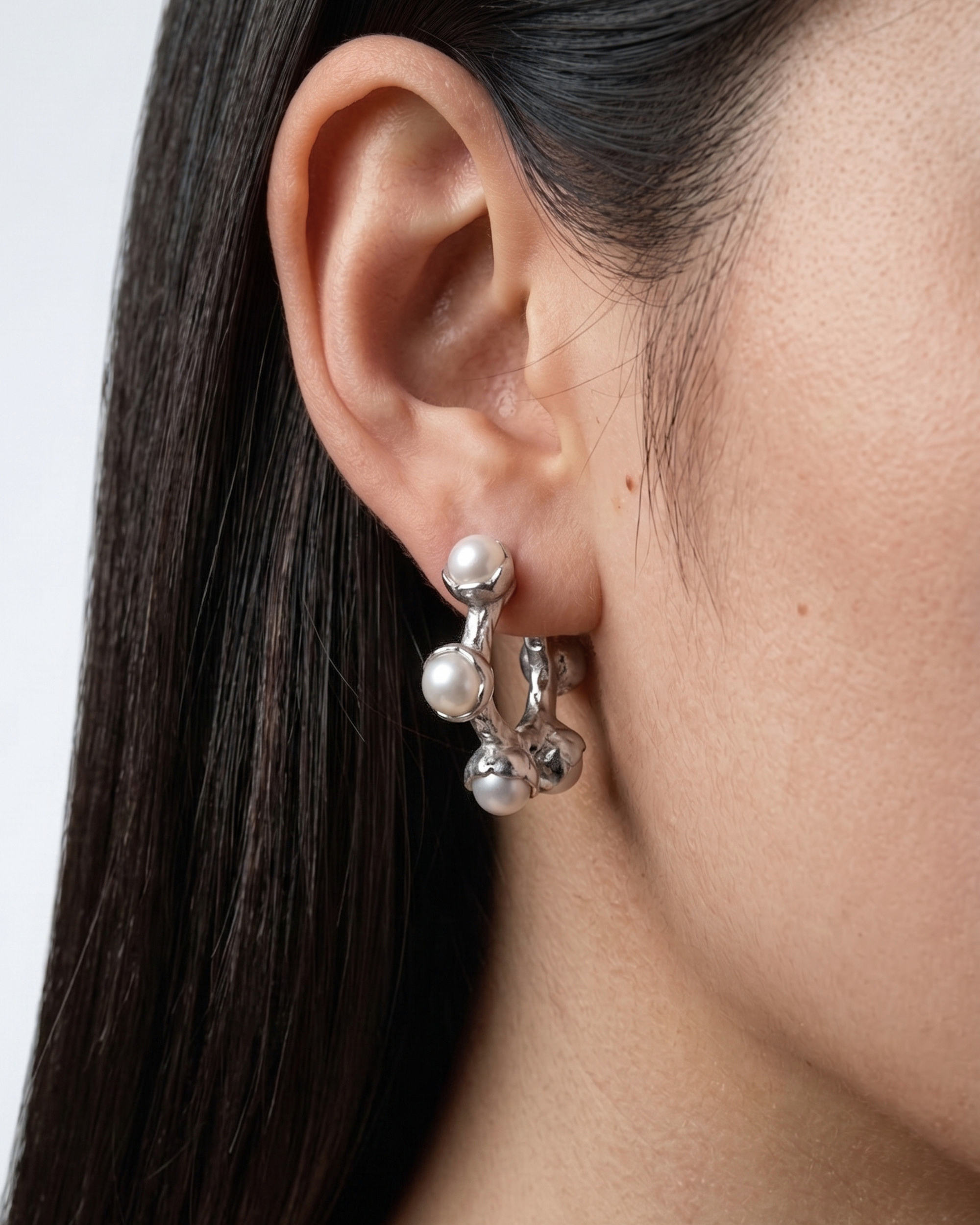 DENDRA PEARL STUD HOOP EARRINGS