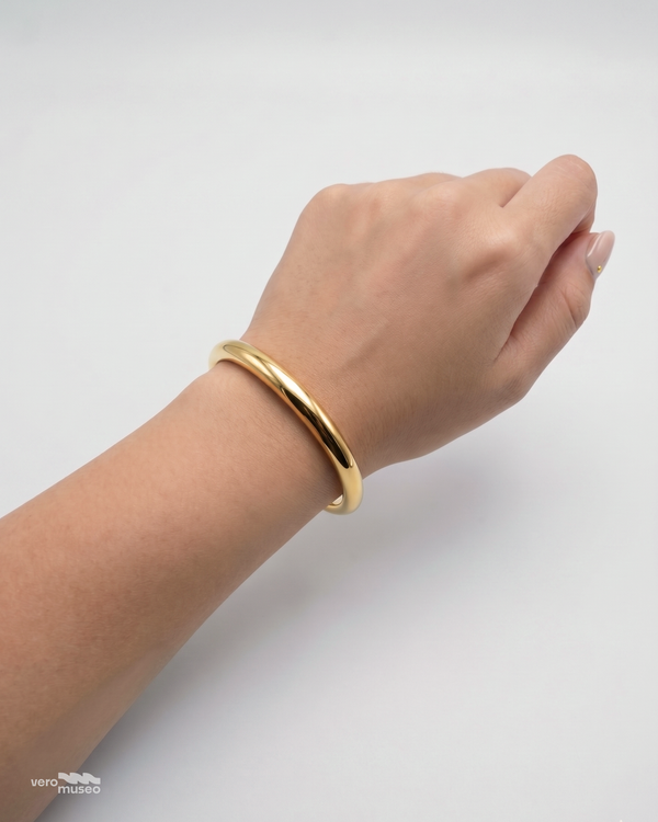 MOONLY BANGLE BRACELET