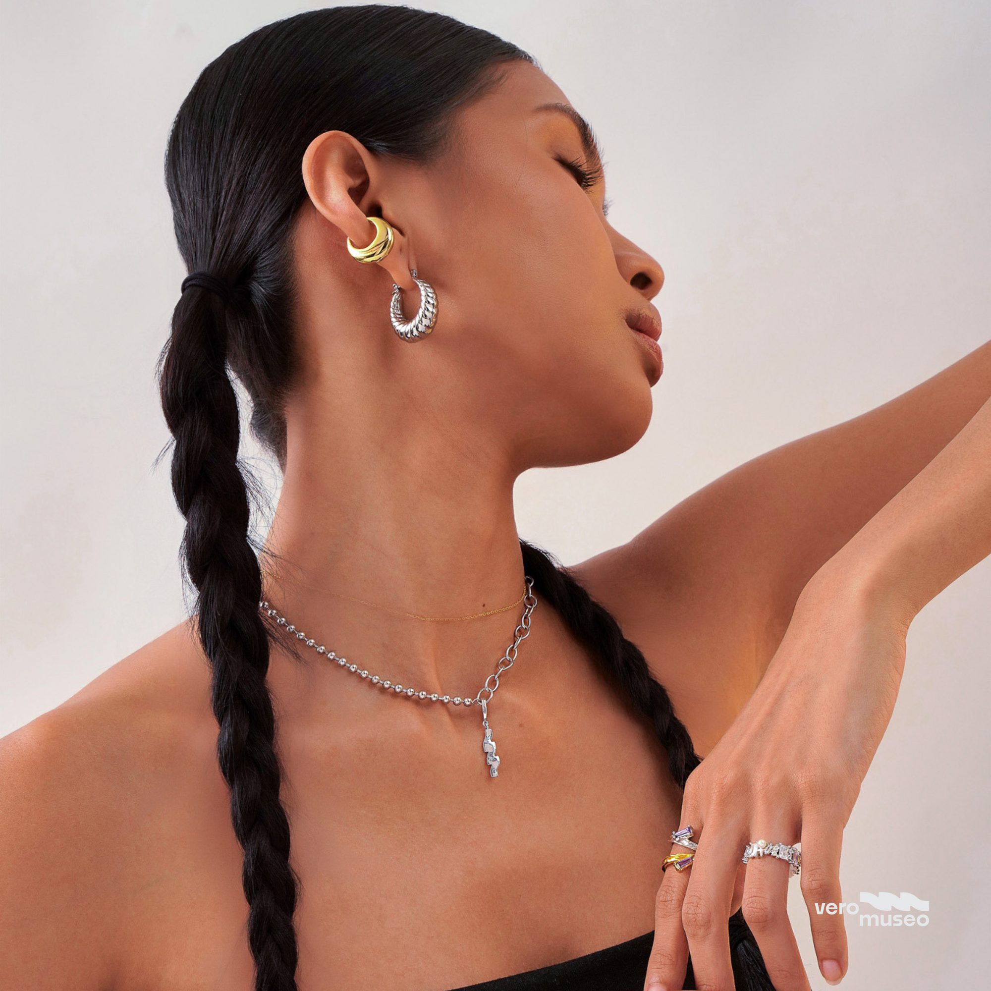 MOONLY EAR CUFF