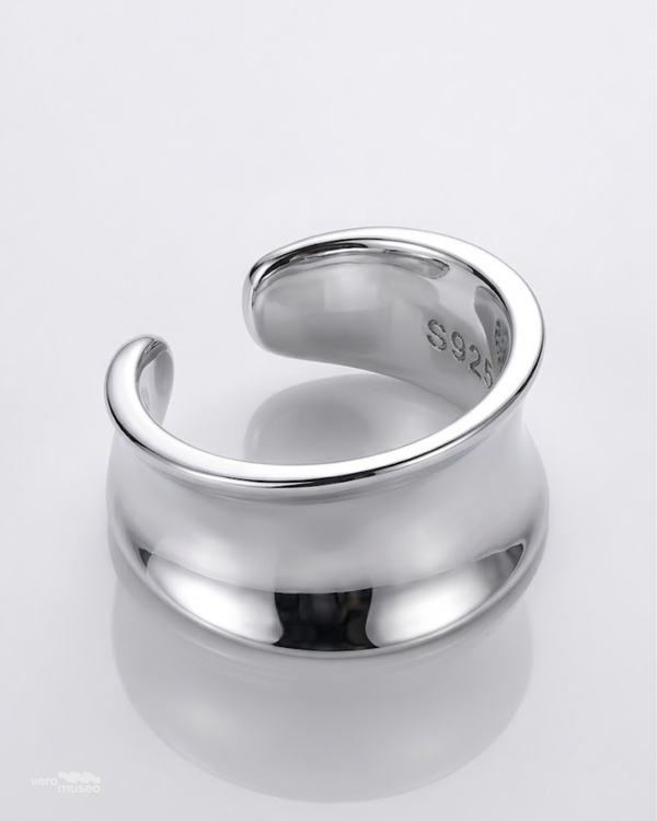 KORO SILVER EAR CUFF