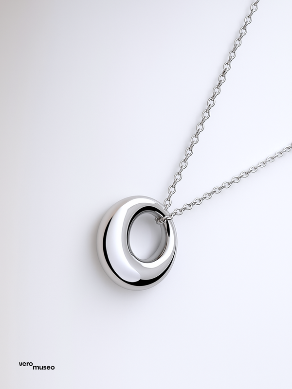 ORB PENDANT NECKLACE