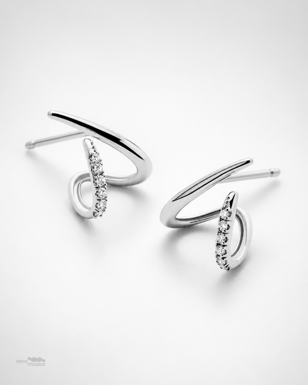 VIXEN ILLUSION STUD EARRINGS