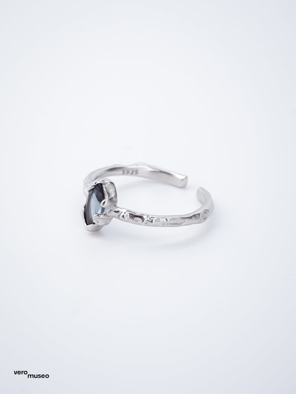 ELVEN EYE ADJUSTABLE RING