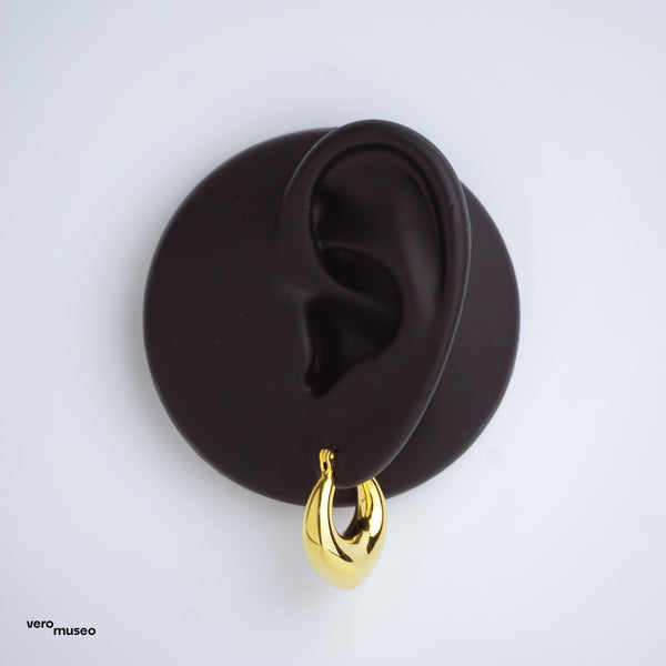 PUFFPOINTE CHUNKY HOOP EARRINGS