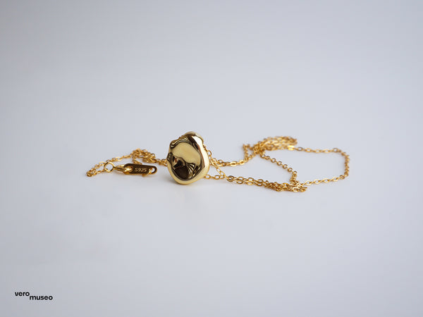 IMPRESSION PENDANT NECKLACE