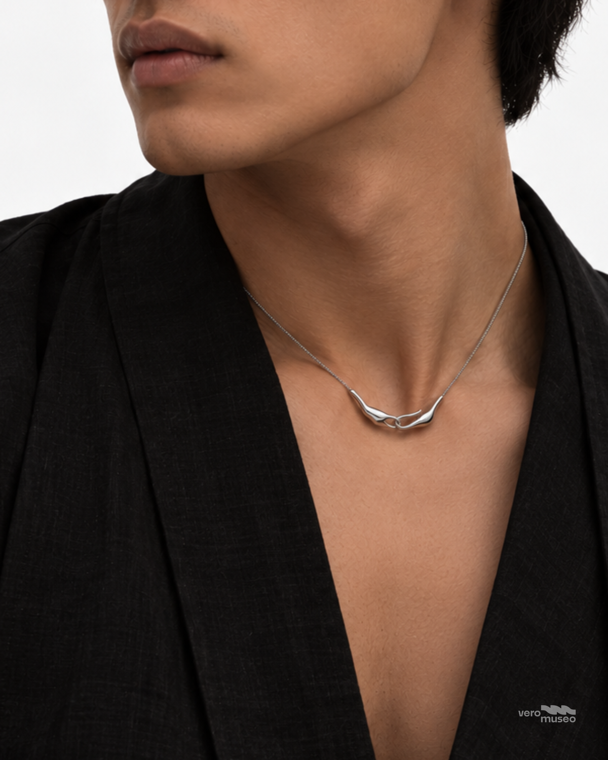 HATCHER NECKLACE