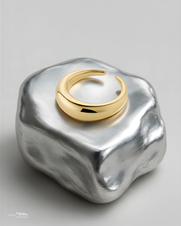 MOONLY ADJUSTABLE RING