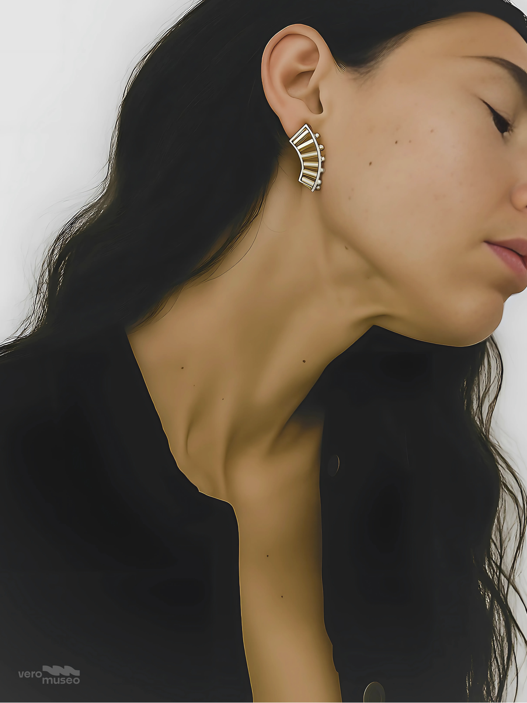 NILE STUD EARRINGS
