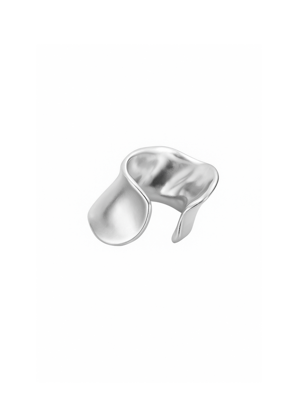 SLINGER EAR CUFF